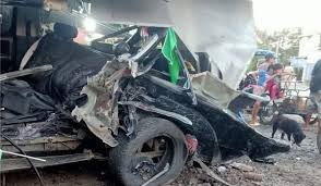 सड़क दुर्घटनाओं में छह लोगों की मौत, 11 घायल सड़क दुर्घटनाओं में छह लोगों की मौत, 11 घायल