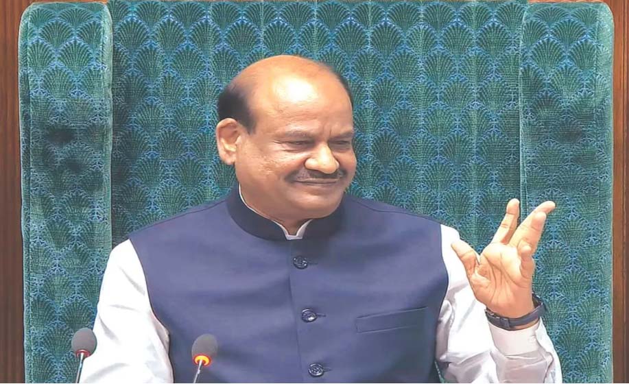 लोकसभा स्पीकर का फरमान ‘संसद में हंगामा, अब लंच ऑवर में काम करें’ लोकसभा स्पीकर का फरमान ‘संसद में हंगामा, अब लंच ऑवर में काम करें’