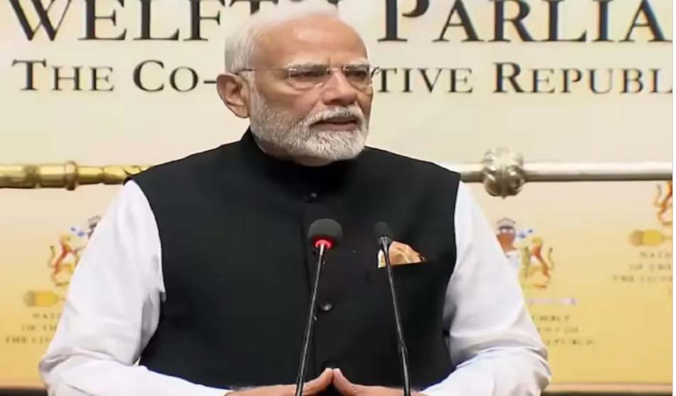 पीएम मोदी ने लॉन्च की ‘बीमा सखी योजना’, 3 साल में 2.16 लाख रुपये तक कमाने का मौका पीएम मोदी ने लॉन्च की ‘बीमा सखी योजना’, 3 साल में 2.16 लाख रुपये तक कमाने का मौका