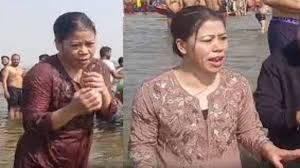महाकुंभ पहुंचीं मैरीकॉम, बोलीं- मुख्यमंत्री योगी ने खिलाड़ियों के लिए बनाया बेहतरीन माहौल महाकुंभ पहुंचीं मैरीकॉम, बोलीं- मुख्यमंत्री योगी ने खिलाड़ियों के लिए बनाया बेहतरीन माहौल
