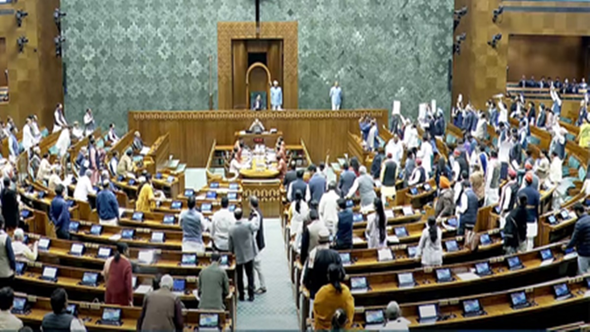 वक्फ संशोधन विधेयक राज्यसभा में पारित, पक्ष में 128 और विरोध में 95 मत पड़े वक्फ संशोधन विधेयक राज्यसभा में पारित, पक्ष में 128 और विरोध में 95 मत पड़े