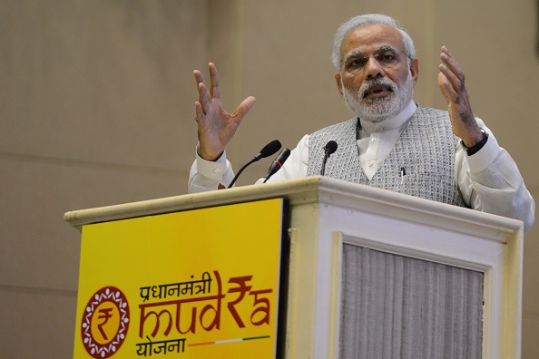 मुद्रा योजना बदलाव की मिसाल, 33 लाख करोड़ रुपये से बदली करोड़ों की जिंदगी : पीएम मोदी मुद्रा योजना बदलाव की मिसाल, 33 लाख करोड़ रुपये से बदली करोड़ों की जिंदगी : पीएम मोदी