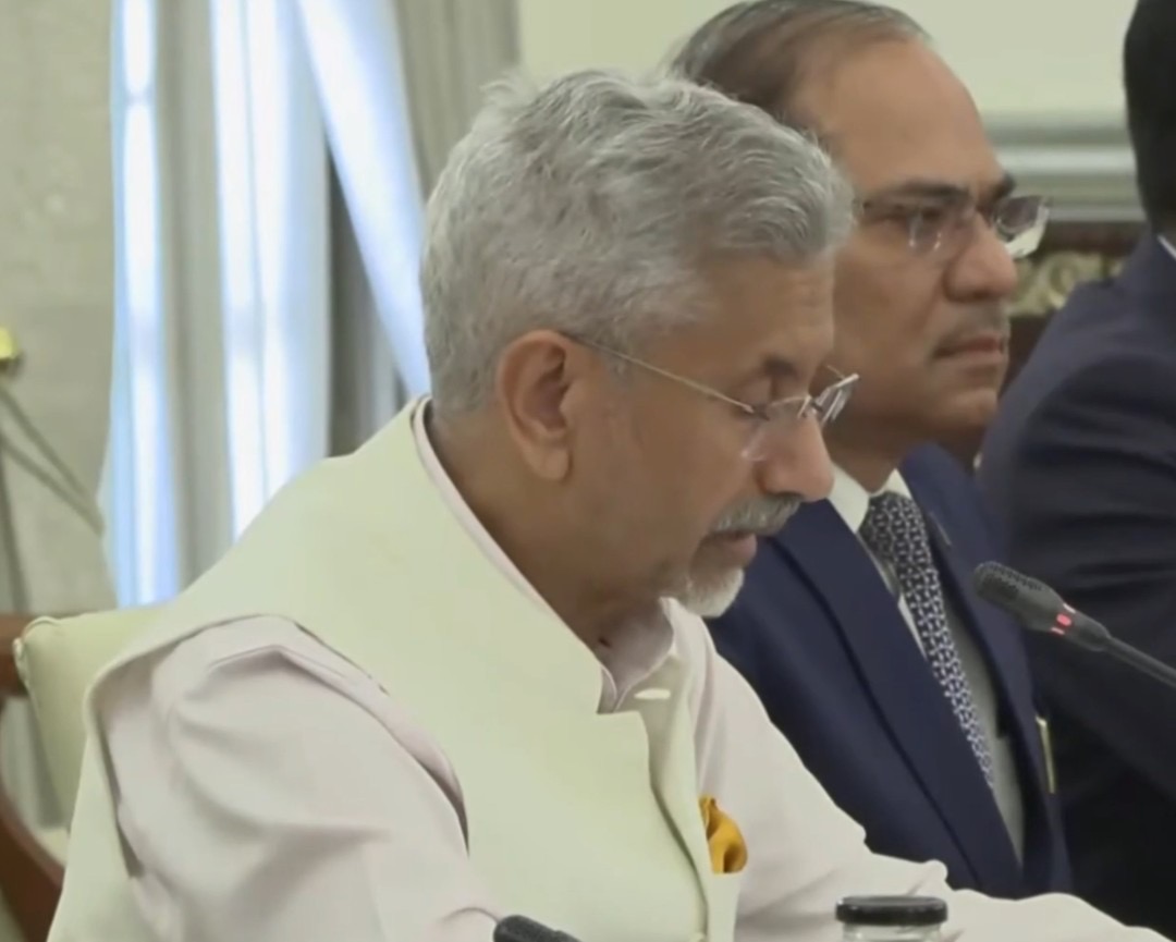 ईरानी विदेश मंत्री से जयशंकर ने किया ‘ऑपरेशन सिंदूर’ का जिक्र, बोले, ‘अगर हम पर सैन्य कार्रवाई हुई, तो कड़ा जवाब देंगे’ ईरानी विदेश मंत्री से जयशंकर ने किया ‘ऑपरेशन सिंदूर’ का जिक्र, बोले, ‘अगर हम पर सैन्य कार्रवाई हुई, तो कड़ा जवाब देंगे’