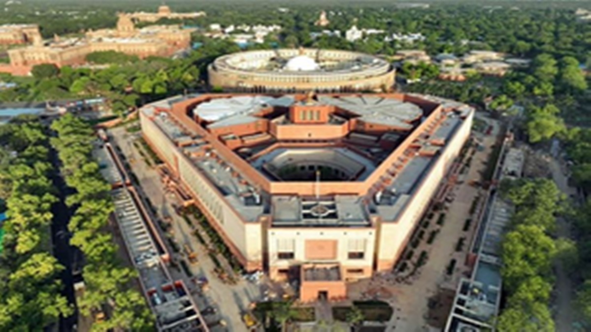 केंद्र सरकार ने 19 जुलाई को बुलाई सर्वदलीय बैठक, 21 जुलाई से शुरू होगा संसद का मानसून सत्र केंद्र सरकार ने 19 जुलाई को बुलाई सर्वदलीय बैठक, 21 जुलाई से शुरू होगा संसद का मानसून सत्र