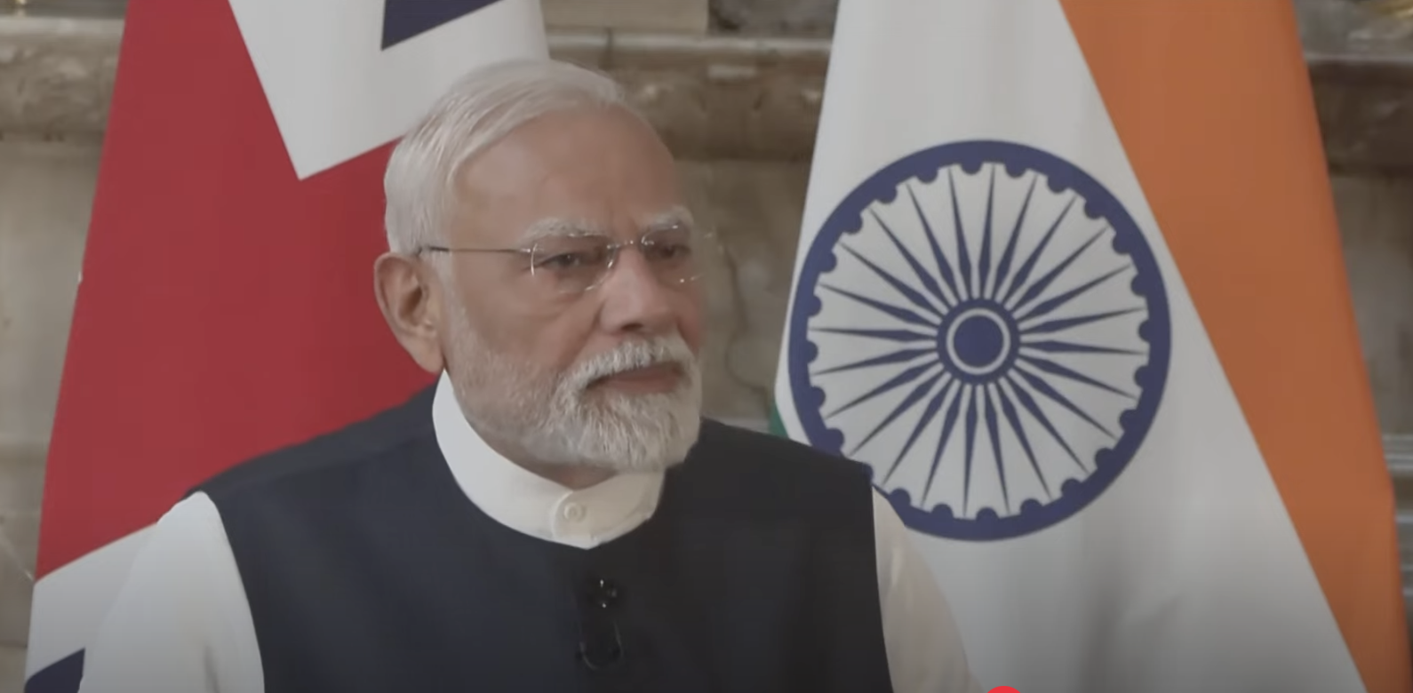 भारत-ब्रिटेन के बीच ऐतिहासिक व्यापार समझौता, पीएम मोदी ने कहा- ‘यह साझा समृद्धि का नया अध्याय’ भारत-ब्रिटेन के बीच ऐतिहासिक व्यापार समझौता, पीएम मोदी ने कहा- ‘यह साझा समृद्धि का नया अध्याय’