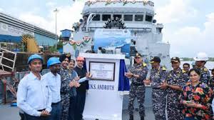 भारतीय नौसेना के बेड़े में शामिल हुआ नया पनडुब्बी-रोधी युद्धपोत भारतीय नौसेना के बेड़े में शामिल हुआ नया पनडुब्बी-रोधी युद्धपोत