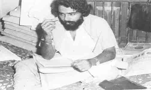 पीएम मोदी ने आपातकाल की यादों को 23 दिनों में ‘संघर्ष मा गुजरात’ किताब लिखी पीएम मोदी ने आपातकाल की यादों को 23 दिनों में ‘संघर्ष मा गुजरात’ किताब लिखी