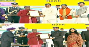 राष्ट्रपति द्रौपदी मुर्मू ने स्वच्छ सर्वेक्षण पुरस्कार प्रदान किए, इंदौर और सूरत को देश के सबसे स्वच्छ शहर चुना गया