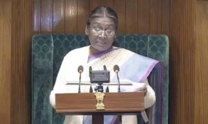 राष्ट्रपति मुर्मू ने अपने अभिभाषण में पढ़ी अटल बिहारी वाजपेयी की कविता की पंक्तियां