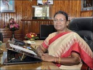  स्वास्थ्य सेवा एक ऐसा पेशा जहां पैसा कमाने के लक्ष्य से समाज कल्याण संभव नहीं है: राष्ट्रपति