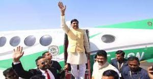 मुख्यमंत्री ने पर्यटन को बढ़ावा देने के लिए हवाई सेवाओं की शुरुआत की मुख्यमंत्री ने पर्यटन को बढ़ावा देने के लिए हवाई सेवाओं की शुरुआत की