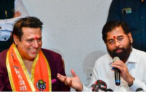 हीरो नंबर-1 गोविंदा ने की राजनीति में वापसी, शिंदे के नेतृत्व वाली शिवसेना में हुए शामिल