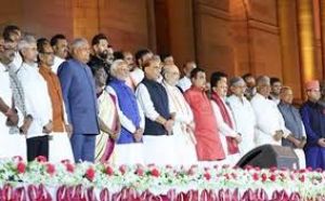  मंत्रिपरिषद के 72 सदस्यों ने ली शपथ, नौ सदस्यों की जगह खाली