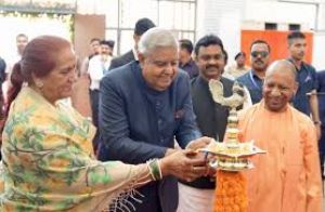  उपराष्ट्रपति धनखड़ ने गोरखपुर में सैनिक स्कूल का उद्घाटन किया