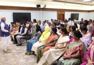 प्रधानमंत्री ने राष्ट्रीय शिक्षक पुरस्कार से सम्मानित शिक्षकों से बातचीत की प्रधानमंत्री ने राष्ट्रीय शिक्षक पुरस्कार से सम्मानित शिक्षकों से बातचीत की