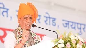 देश की अर्थव्यवस्था की गाड़ी की ड्राइविंग सीट पर आज निजी क्षेत्र : राजनाथ सिंह देश की अर्थव्यवस्था की गाड़ी की ड्राइविंग सीट पर आज निजी क्षेत्र : राजनाथ सिंह