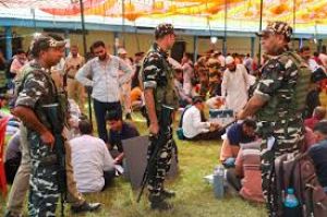 जम्मू-कश्मीर विस चुनाव : दूसरे चरण में उमर, रविंद्र, तारिक कर्रा सहित 239 की किस्मत दांव पर