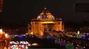  अयोध्या में दिख रहा त्रेता युग का नजारा : संत