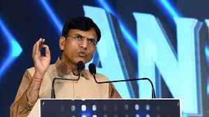 मांडविया ने फिट इंडिया संडे ऑन साइकिल का नेतृत्व किया, लवलीना ने गुवाहाटी से समर्थन दिया