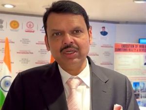 जलगांव रेल हादसे में 16 लोगों की मौत, 20 घायल, सीएम फडणवीस ने की आर्थिक मदद की घोषणा