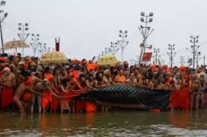 आखिरी अमृत स्नान में 2.35 करोड़ श्रद्धालुओं ने लगाई डुबकी