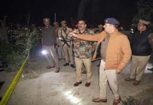 कोचिंग संचालक और उनकी पत्नी की हत्या, घर के बाहर पड़े मिले शव कोचिंग संचालक और उनकी पत्नी की हत्या, घर के बाहर पड़े मिले शव