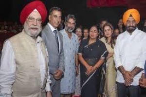 केंद्रीय मंत्री हरदीप सिंह पुरी, दिल्ली की मुख्यमंत्री रेखा गुप्ता ने देखी ‘केसरी चैप्टर 2' केंद्रीय मंत्री हरदीप सिंह पुरी, दिल्ली की मुख्यमंत्री रेखा गुप्ता ने देखी ‘केसरी चैप्टर 2'