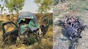 मोटरसाइकिल और कार की जोरदार टक्कर, छह लोगों की मौत