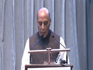  रक्षामंत्री राजनाथ सिंह ने सेना को दी बधाई, बोले -ऑपरेशन सिंदूर में बड़ी संख्या में आतंकी हुए ढेर