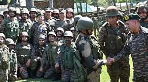 सेना प्रमुख ने बारामूला में अग्रिम इलाकों का दौरा किया, ऑपरेशन सिंदूर में सैनिकों की भूमिका को सराहा