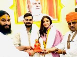 विराट, अनुष्का ने अयोध्या में राम मंदिर में दर्शन-पूजन किया विराट, अनुष्का ने अयोध्या में राम मंदिर में दर्शन-पूजन किया