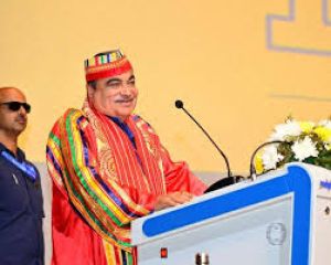 मेरा सपना देहरादून में हवा में चलने वाली ‘डबल डेकर' बस शुरू करने का है: गडकरी मेरा सपना देहरादून में हवा में चलने वाली ‘डबल डेकर' बस शुरू करने का है: गडकरी