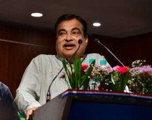 सड़कों में सुधार से लॉजिस्टिक्स लागत में 6 प्रतिशत की कमी : नितिन गडकरी