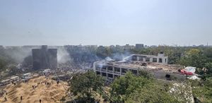 अहमदाबाद विमान हादसा : सीएम भूपेंद्र पटेल ने जताया दुख, केंद्रीय उड्डयन मंत्री ने कहा- घटना की जानकारी पाकर स्तब्ध हूं अहमदाबाद विमान हादसा : सीएम भूपेंद्र पटेल ने जताया दुख, केंद्रीय उड्डयन मंत्री ने कहा- घटना की जानकारी पाकर स्तब्ध हूं