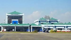 मणिपुर: इंफाल हवाई अड्डे के 10 किलोमीटर के दायरे में &lsquo;लेजर लाइट' के इस्तेमाल पर प्रतिबंध