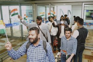 ईरान और इजराइल से करीब 3100 भारतीयों को निकाला गया: विदेश मंत्रालय ईरान और इजराइल से करीब 3100 भारतीयों को निकाला गया: विदेश मंत्रालय