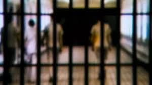 अपने दो नवजात बच्चों की हत्या के मामले में अविवाहित जोड़ा गिरफ्तार अपने दो नवजात बच्चों की हत्या के मामले में अविवाहित जोड़ा गिरफ्तार