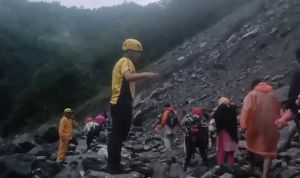 अमरनाथ यात्रा के लिए दूसरा जत्था रवाना, तीर्थयात्रियों ने सुरक्षा व्यवस्था के लिए सरकार की तारीफ की