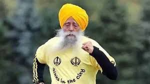  114 वर्षीय मैराथन धावक फौजा सिंह की जालंधर में सड़क दुर्घटना में मौत