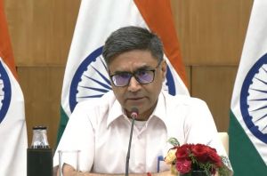 पीएम मोदी यूनाइटेड किंगडम की यात्रा के दौरान दोनों देशों के व्यापारिक नेताओं के साथ करेंगे बातचीत : विदेश सचिव मिस्री पीएम मोदी यूनाइटेड किंगडम की यात्रा के दौरान दोनों देशों के व्यापारिक नेताओं के साथ करेंगे बातचीत : विदेश सचिव मिस्री