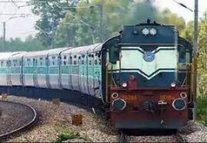 रेलवे ने त्योहारों के दौरान वापसी यात्रा टिकटों पर 20 प्रतिशत छूट की घोषणा की