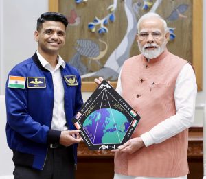 राष्ट्रीय अंतरिक्ष दिवस : भारत सैटेलाइट से लेकर ह्यूमन स्पेसफ्लाइट तक की अपनी यात्रा का मनाएगा जश्न राष्ट्रीय अंतरिक्ष दिवस : भारत सैटेलाइट से लेकर ह्यूमन स्पेसफ्लाइट तक की अपनी यात्रा का मनाएगा जश्न