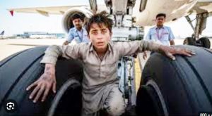  अफगान किशोर विमान के &lsquo;लैंडिंग गियर' कक्ष में छिपकर दिल्ली पहुंचा