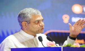 मुंबई-अहमदाबाद बुलेट ट्रेन 2029 तक पूरी तरह से हो जाएगी चालू : अश्विनी वैष्णव