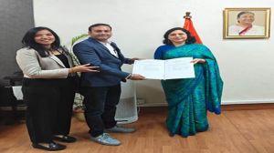 केंद्र सरकार ने कमर्शियल कोयला नीलामी के तहत तीन ब्लॉकों के लिए वेस्टिंग ऑर्डर जारी किए केंद्र सरकार ने कमर्शियल कोयला नीलामी के तहत तीन ब्लॉकों के लिए वेस्टिंग ऑर्डर जारी किए