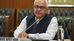 मणिपुर: राज्यपाल और पूर्व मुख्यमंत्री ने महिला क्रिकेट टीम को विश्व कप जीतने पर बधाई दी मणिपुर: राज्यपाल और पूर्व मुख्यमंत्री ने महिला क्रिकेट टीम को विश्व कप जीतने पर बधाई दी