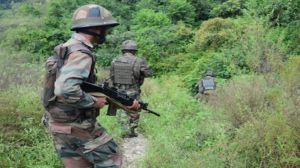 जम्मू-कश्मीर के किश्तवाड़ में सुरक्षाबलों ने आतंकियों को घेरा, मुठभेड़ जारी जम्मू-कश्मीर के किश्तवाड़ में सुरक्षाबलों ने आतंकियों को घेरा, मुठभेड़ जारी