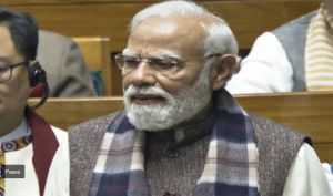 लोकसभा में पीएम मोदी ने कहा- ‘बंकिम दा ने हीन भावना को झकझोरा’ लोकसभा में पीएम मोदी ने कहा- ‘बंकिम दा ने हीन भावना को झकझोरा’