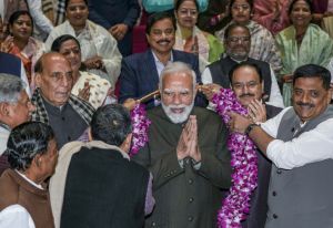 कानून लोगों की सुविधा के लिए होने चाहिए, असुविधा के लिए नहीं: प्रधानमंत्री ने राजग सांसदों से कहा कानून लोगों की सुविधा के लिए होने चाहिए, असुविधा के लिए नहीं: प्रधानमंत्री ने राजग सांसदों से कहा