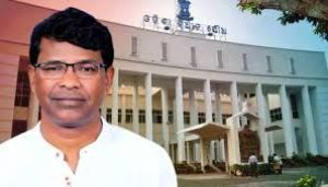 पिछले 18 महीनों में 136 हाथियों की मौतः वन मंत्री पिछले 18 महीनों में 136 हाथियों की मौतः वन मंत्री